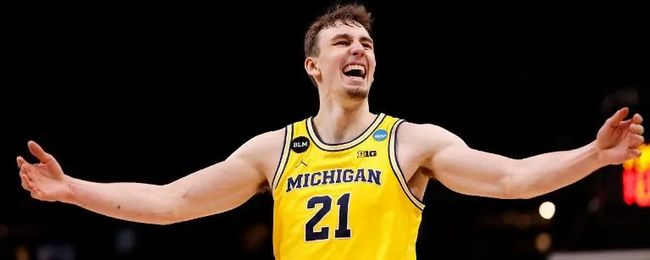 的成熟和坚 的成熟和坚