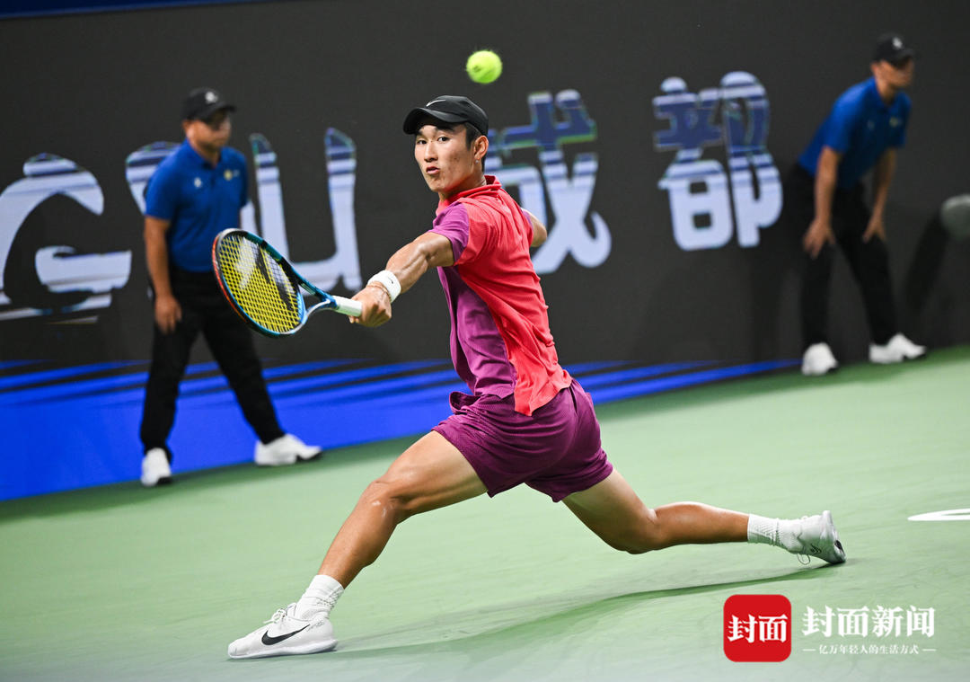 虽然他的职 虽然他的职